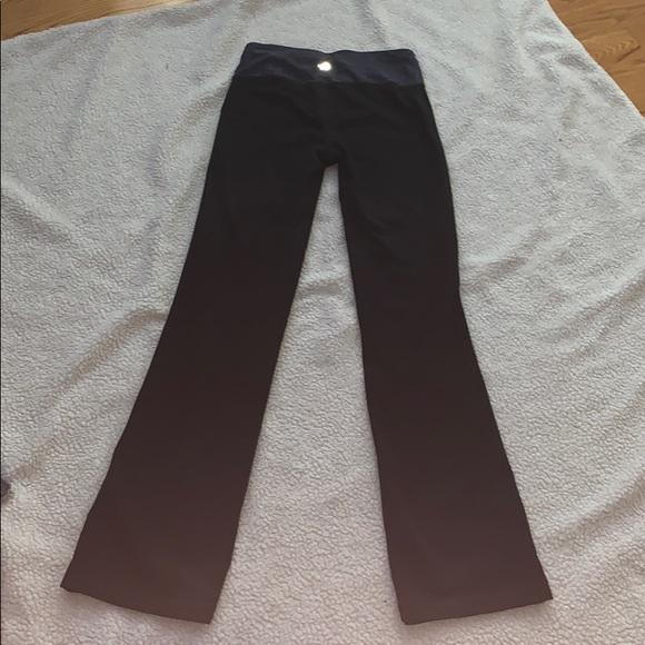 IDEOLOGY bootcut leggings like new⭐️🧘🏻‍♀️ - Picture 4 of 4